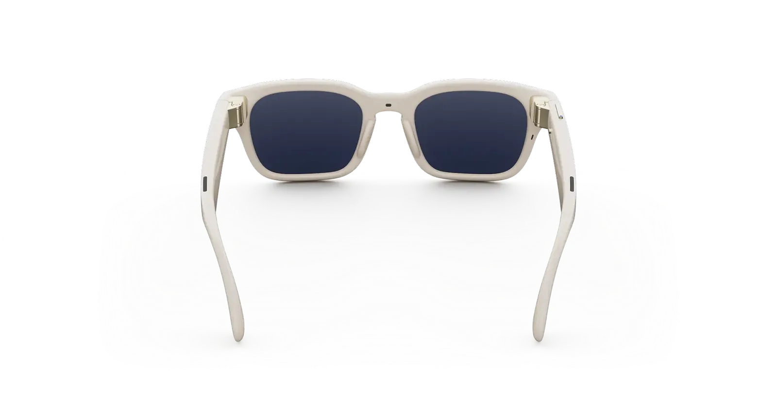Adventurer Meta AI Glasses – Linen Clear to Sapphire Transitions (view 3)